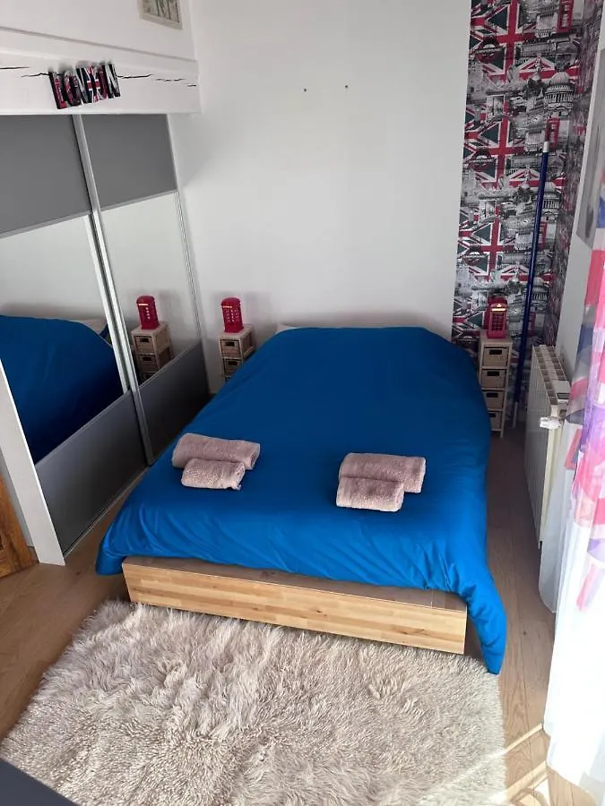 Appartement Les Ecureuils à Saint-Cannat Séjour chez l'habitant