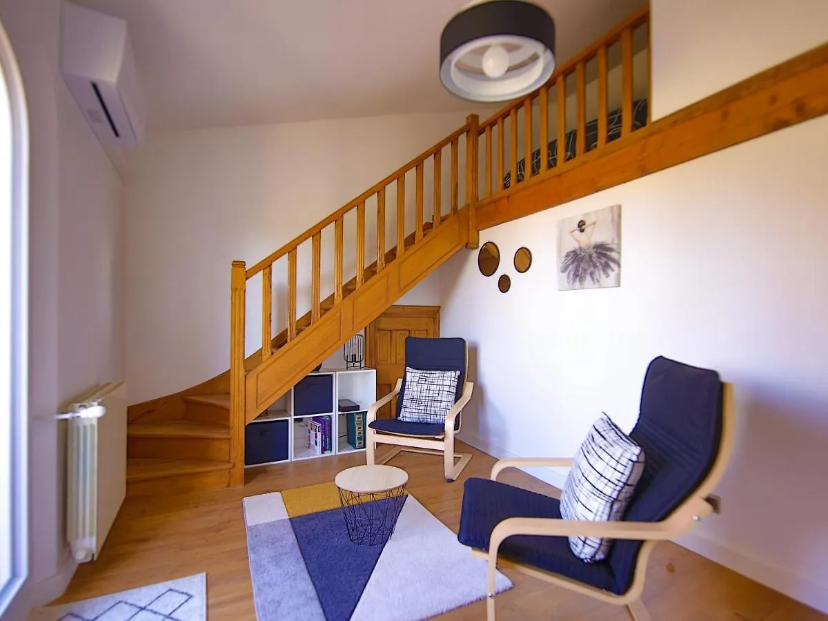 Appartement Les Ecureuils à Saint-Cannat Séjour chez l'habitant