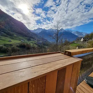 https://chalet-duplex-terrasse-vue-montagne-wifi.midi-pyreneeshotels.com